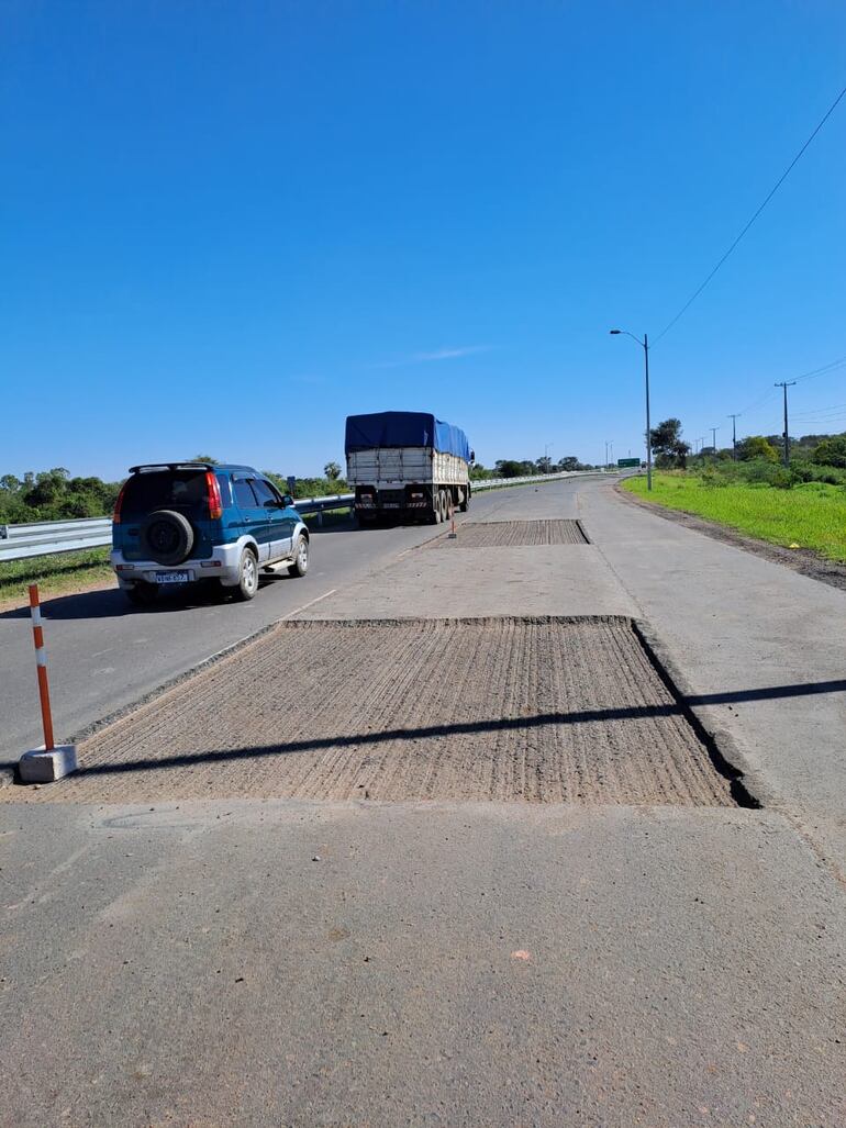 Las obras de la ruta Remanso-Falcón ya registró fallas antes de inaugurarse y se tuvo que reparar.