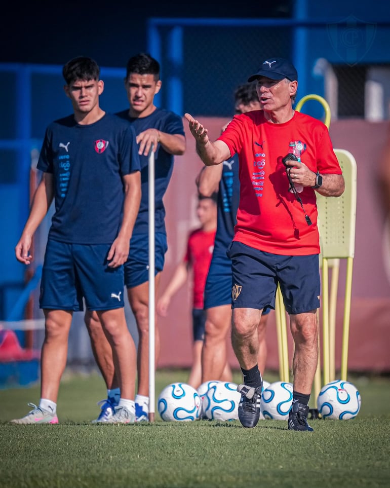 El equipo de Cerro Porteño para medirse con Sporting Cristal en Perú