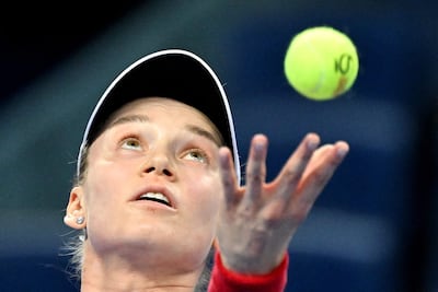 Elena Rybakina (27 años), instalada en cuartos de final del torneo en Ningbo, China.