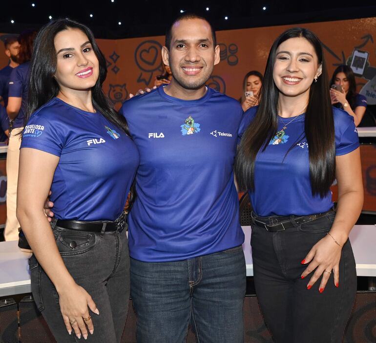 Luana Careaga, Iván Páez y Ale Pereira. 