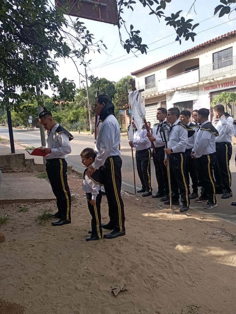 Estacioneros para Pedro Gómez.