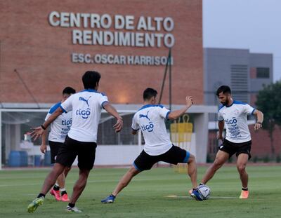 Para el choque con Perú, solo Arzamendia quedó al margen de los que estaban entrenando.
