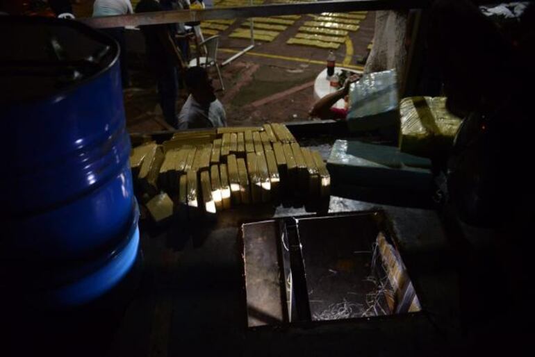 /pf/resources/images/abc-placeholder.png?d=2398