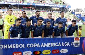 Austin (United States), 03/07/2024.- Paraguay lines up prior to the first half between Paraguay and Costa Rica during the CONMEBOL Copa America 2024 group D match between Costa Rica and Paraguay, in Austin, Texas, USA, 02 July 2024. EFE/EPA/ADAM DAVIS