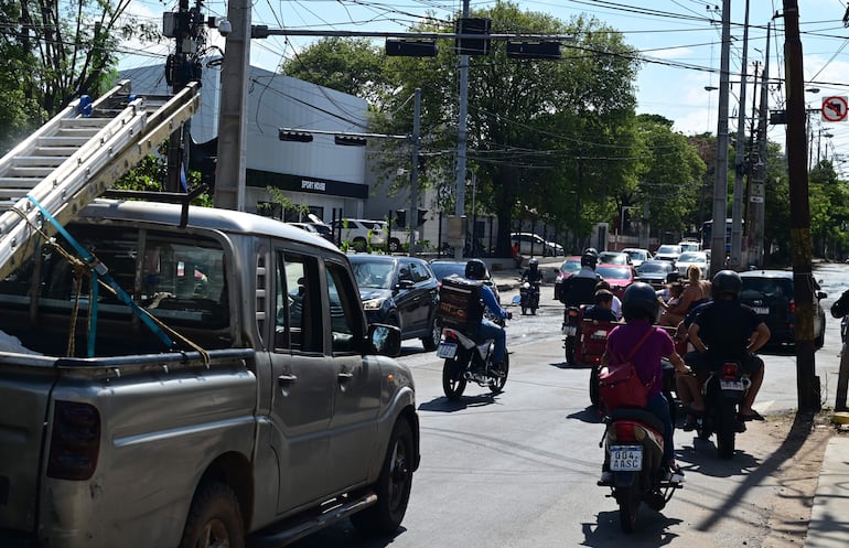 General Santos y Artigas: denuncian caos vehicular, antes del inicio de obras de desagüe