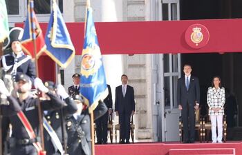La reina Letizia aparece en los actos oficiales con los cómodos championes.