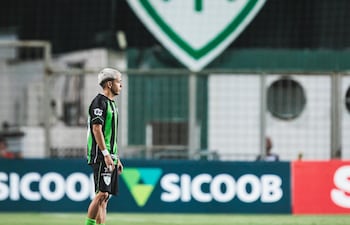 Matías Emanuel Segovia Torales (23 años), mediapunta paraguayo que milita en América Mineiro.