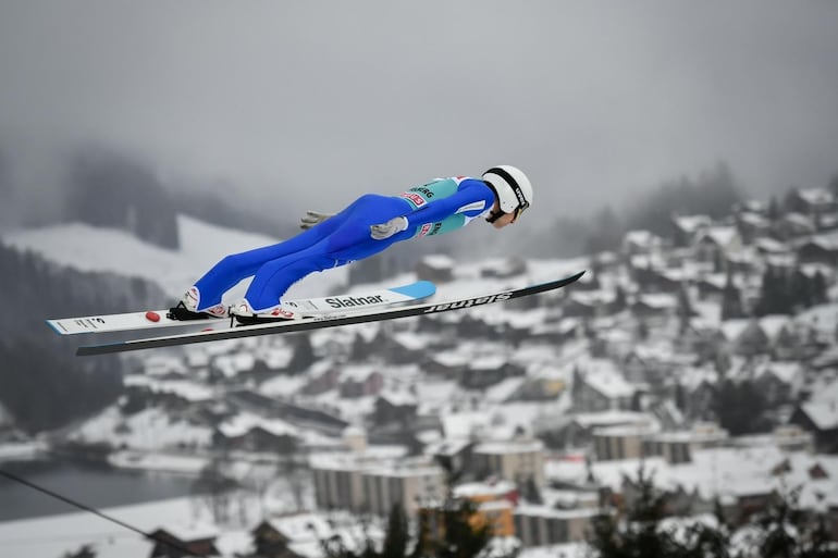 El Salto de esquí es uno de los deportes de los Juegos Olímpicos de Invierno.