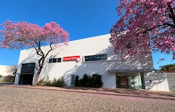 Central Shop cuenta con 14 años de trayectoria en ventas online.