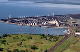 Complejo hidroeléctrico paraguayo/brasilño Itaipú. (foto del archivo)