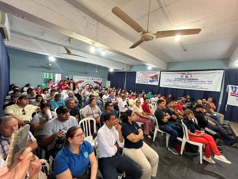 Plenaria Nacional de Dirigentes Sindicales en la Central Nacional de Trabajadores