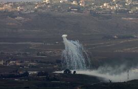 El grupo chií libanés Hizbulá revindicó este sábado siete nuevos ataques contra objetivos militares en el norte de Israel, en una nueva jornada de choques en la frontera con Israel.