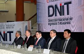 La DNIT revela números acumulados crecientes del IVA en el Paraguay.