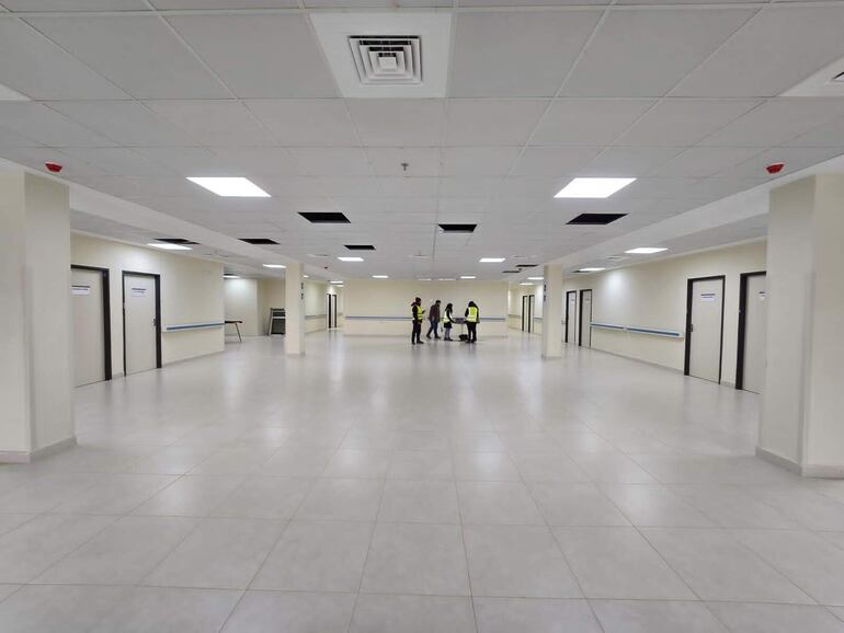 El futuro hospital registra un avance del 90%.