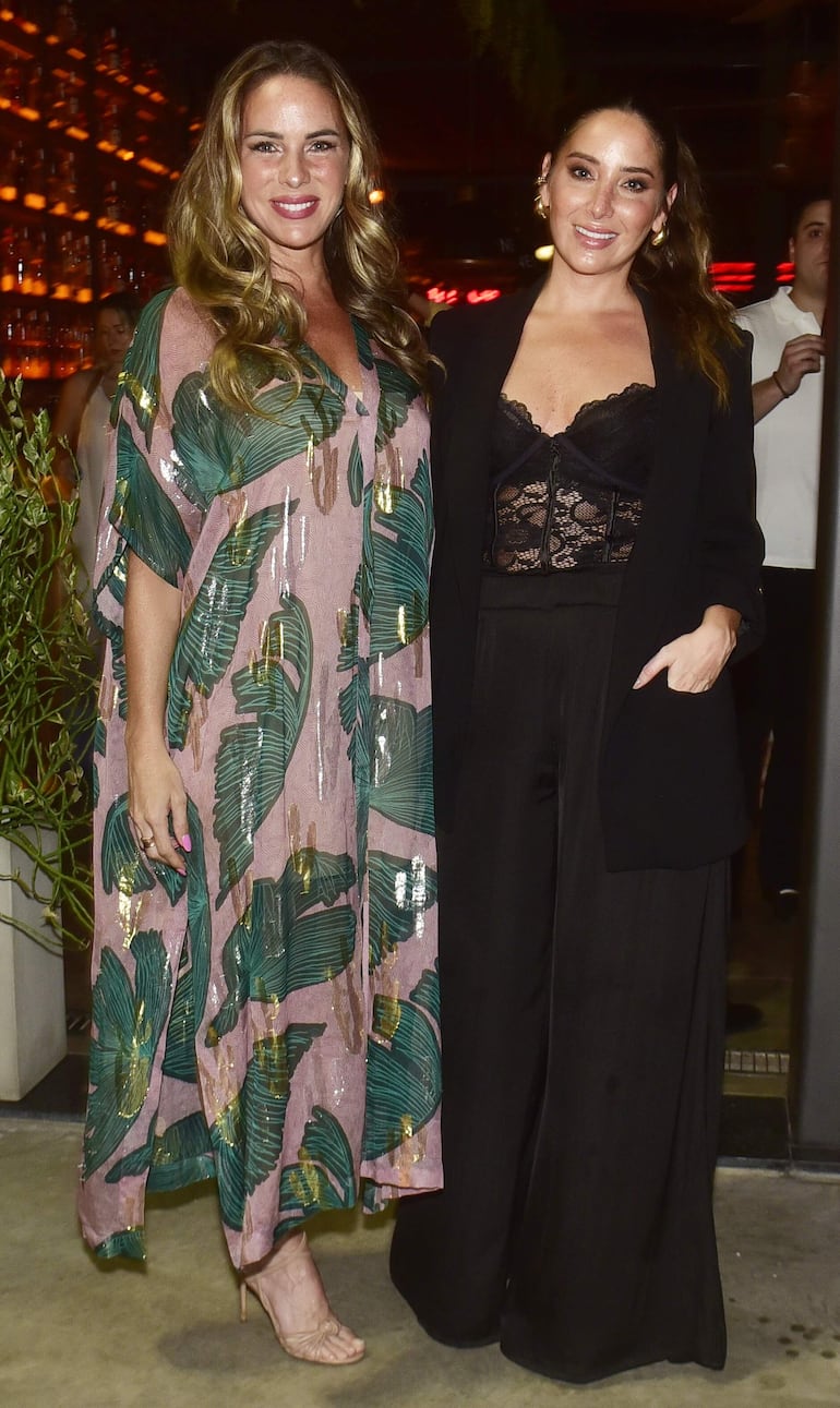 Sole y Lore Martínez Gamón.