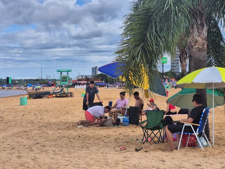 Playa San José de Encarnación