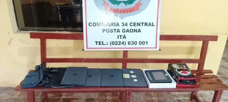 Los objetos robados que fueron recuperados por la Policía.