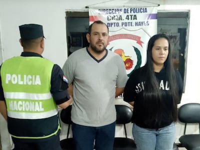 Julio César Romero Arce y Zania Tamara Domínguez Riquelme, detenidos por abigeato.