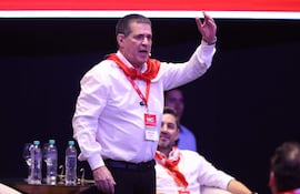 El expresidente y líder del Partido Colorado, Horacio Cartes.