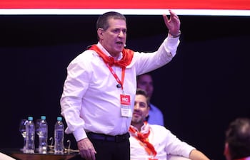 El expresidente y líder del Partido Colorado, Horacio Cartes.