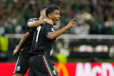 Luis Romo de México celebra su gol este jueves, en un partido del grupo A del Mundial de la FIFA 2026 entre México y Corea del Sur, en el estadio Akron en Guadalajara (México).