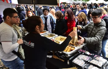 La Feria Internacional de Sabores volverá a realizarse este jueves en las plazas ubicadas frente al Centro Cultural de la República El Cabildo.