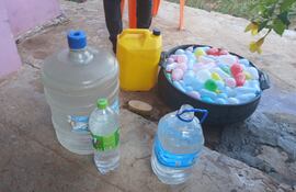 Los pobladores del barrio Las Colinas no cuentan con el líquido vital desde hace meses.