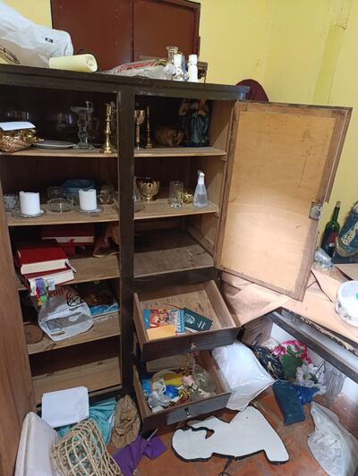 Policía Nacional detiene a un adolescente de 17 años sospechoso de robar objetos de una capilla del barrio María Auxiliadora de Mariano Roque Alonso.