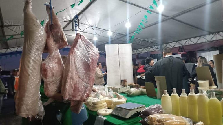 Feria de Agricultura Familiar y de la carne: “Paraguay se merece consumir a precios justos”, dice ministro