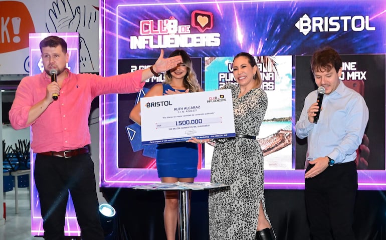 Ruth Alcaraz. Sorteo Club de Influencers