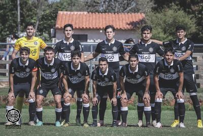 Abreu, Cano y Ríos marcaron para la victoria franjeada sumando en total 55 goles