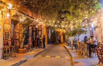 Cartagena de Indias, en clave nocturna.