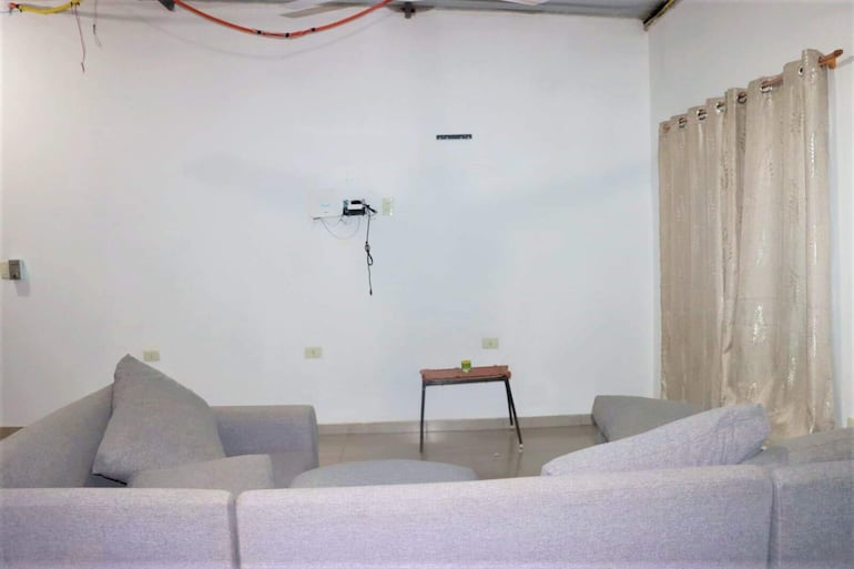 Desconocidos se llevaron, televisor, microndos, dinero en efectivo de la vivienda del ex concejal municipal de Carapeguá.