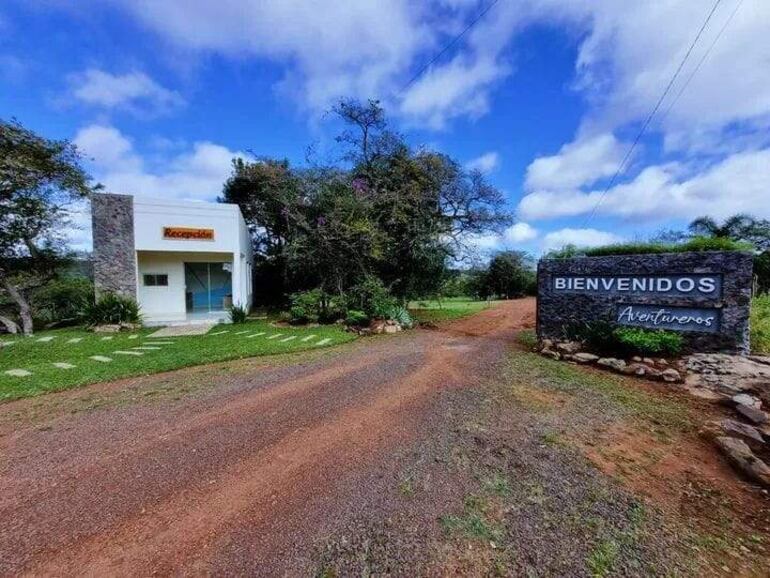 Tras suspensión del MADES y Senatur, levantan sanción a Salto Cristal Ecoaventura.