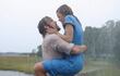 Ryan Gosling y Rachel McAdams en una de las escenas más emblemáticas de "The Notebook: Diario de una pasión".