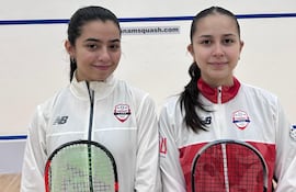 Fiorella y Nicole, en el Campeonato Panamericano Sub 19 Femenino de Squash, que se disputa en San Salvador.