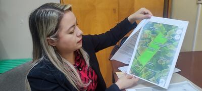 La abogada Estela Mari Escobar sostiene que existe superposición de títulos y que el conflicto debe resolverse en el fuero civil.