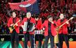 El grupo santafesino Los Palmeras cautivó al público durante su presentación en la final de la Copa Sudamericana, en Asunción.