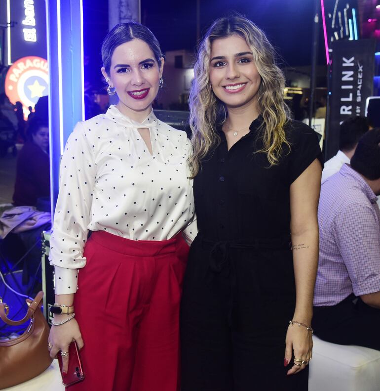 Adriana Paredes y Beatriz Almazan.
