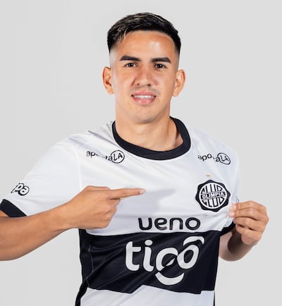 Bernardo Romeo Benítez, nuevo futbolista de Olimpia.