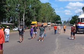 Camioneros del Guairá se suman a paro nacional por suba del combustible y reclaman reajuste del flete