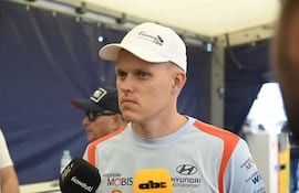 El piloto estonio Ott Tänak (38 años) durante su estaría en nuestro país para el Rally del Paraguay.