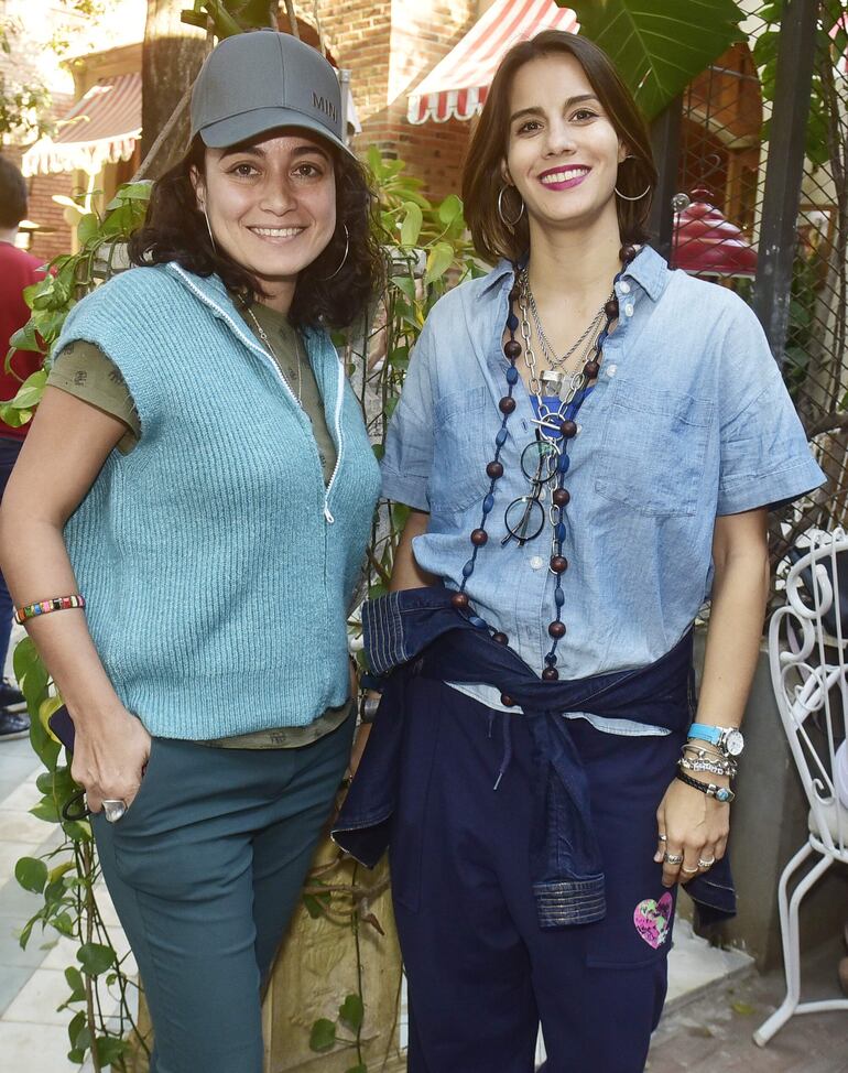 Belén Gómez Paz y Belén López.