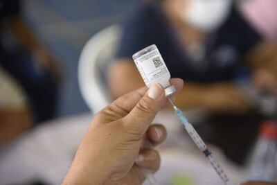 Secretario Salud de EEUU cancela financiación de 500 millones para desarrollo de vacunas