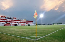 El estadio Municipal de Carapeguá albergará el duelo entre Sportivo Carapeguá y Deportivo Capiatá, que tendrá su última oportunidad de concretar su vuelta a la Primera División.
