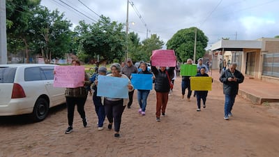 Los usuarios de la Unidad de Salud Familiar del barrio María Auxiliadora se manifestaron para pedir el cambio del director de la dependencia.