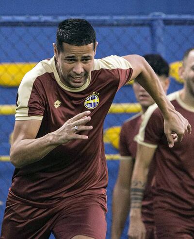 Hermes David Villalba Jaquet (34 años), experimentada figura defensiva del Sportivo Trinidense.