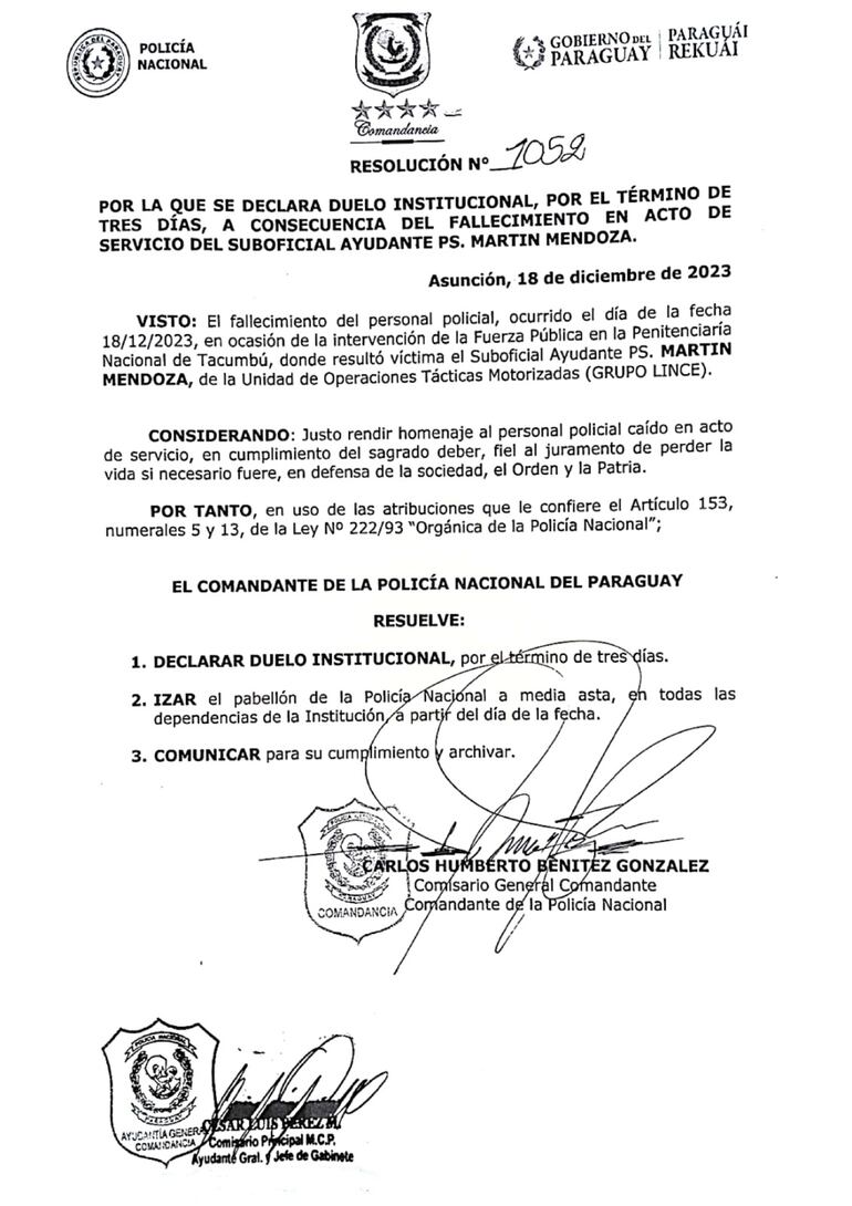 Resolución por la que la Policía Nacional declara duelo por tres días por la muerte del agente Lince Martín Mendoza.