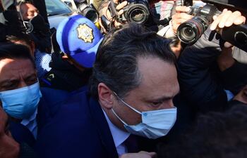 El exdirector de Petróleos Mexicanos (PEMEX) Emilio Lozoya acude a comparecer al Reclusorio Norte hoy, en la Ciudad de México (México).