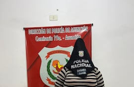 Detienen a mujer con cuatro órdenes de captura tras intento de hurto en farmacia